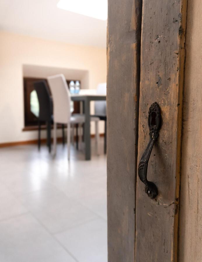 Villa Riva Lago - Apartment With Parking Tavernola Bergamasca Luaran gambar